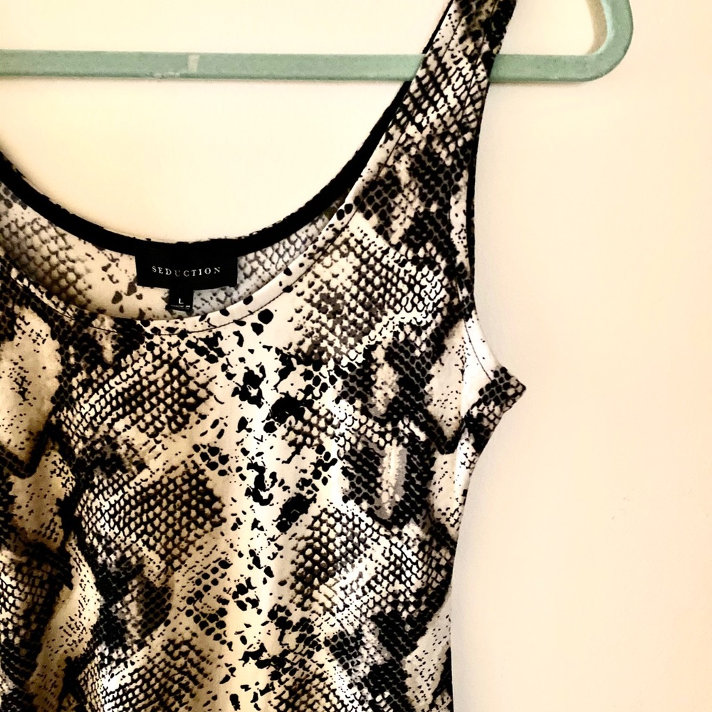 Snakeskin Print Sleeveless Tunic